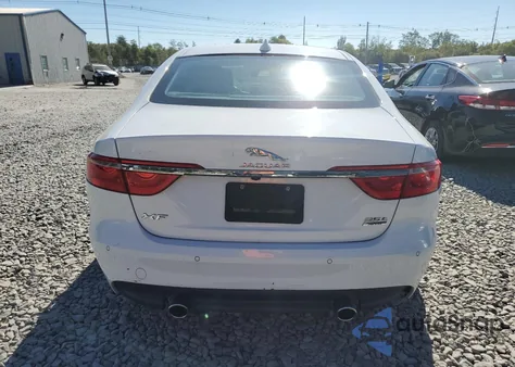 2016 Jaguar Xf Prestige z USA, uszkodzony, nr VIN SAJBK4BV2GCY16320